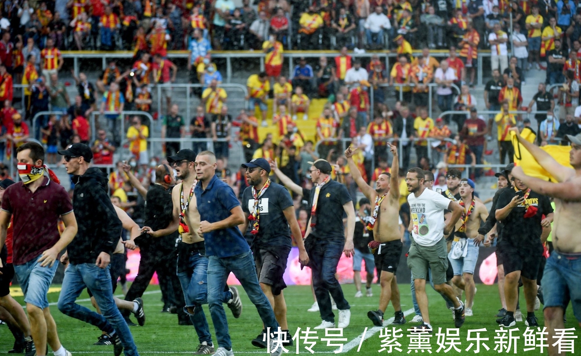 奏利